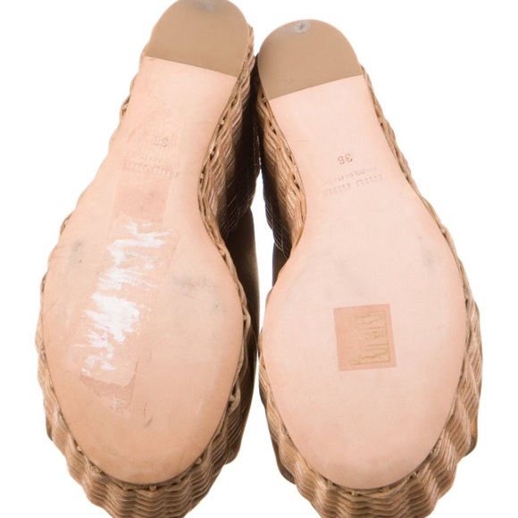 miu miu open toe sandal with wicker wedge ! - Picture 5 of 5